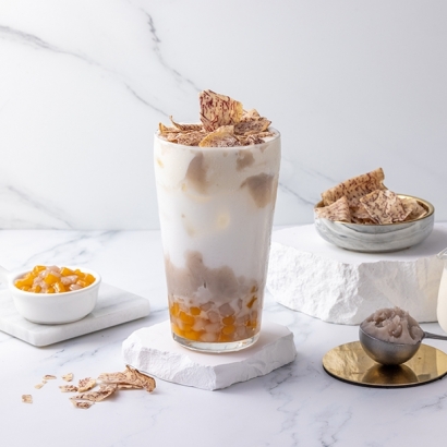 Snacks-Mashed Taro Coconut Milk with Mousse and Taro Chips.jpg